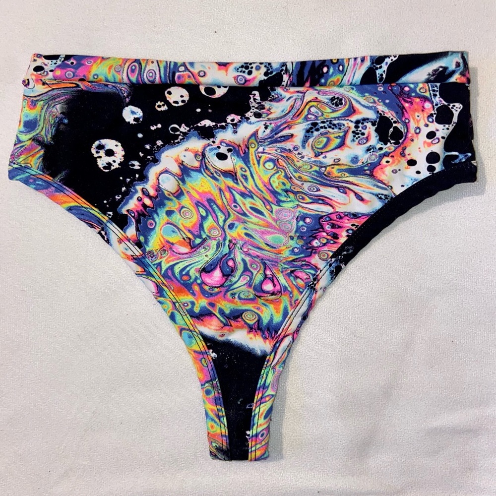 RAVE BOTTOMS